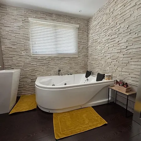 Maison Avec Piscine בית נופש